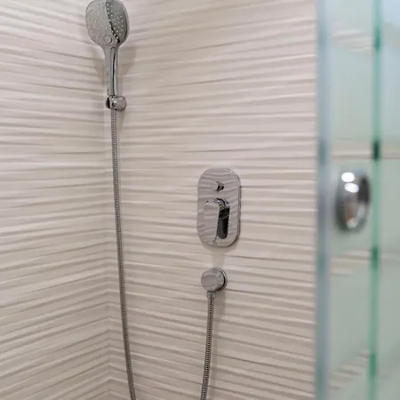 1-bedroom With Balcony Apartman *